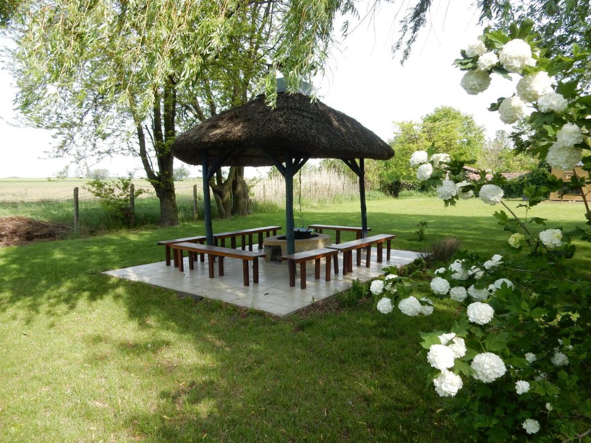 Herberg Tisza Tiszabábolna Zewnętrze zdjęcie