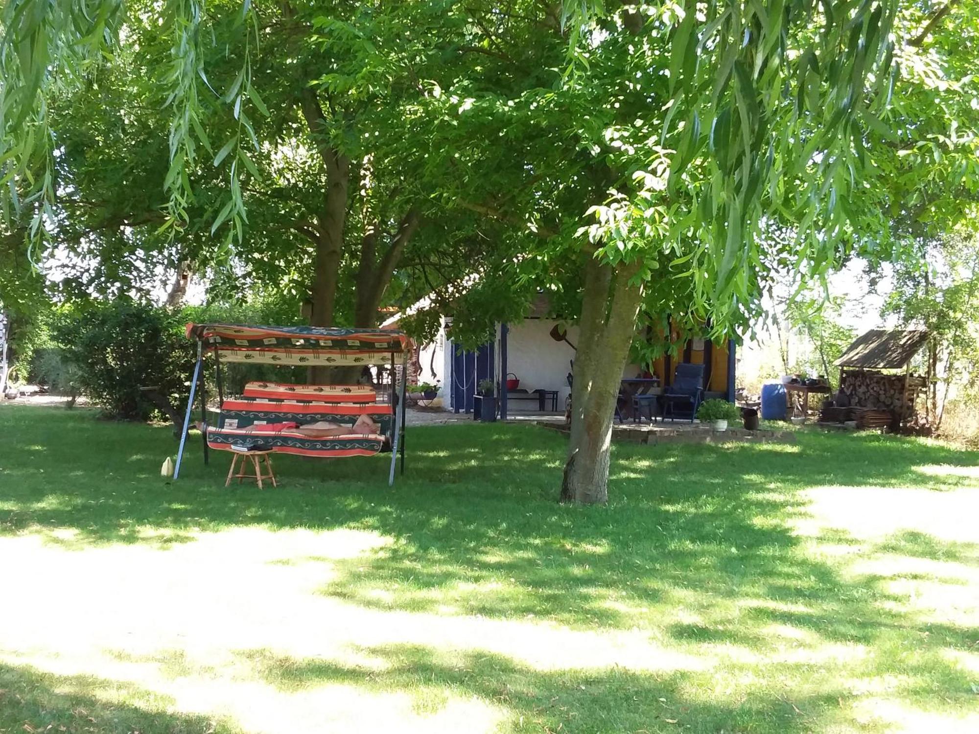Herberg Tisza Tiszabábolna Zewnętrze zdjęcie
